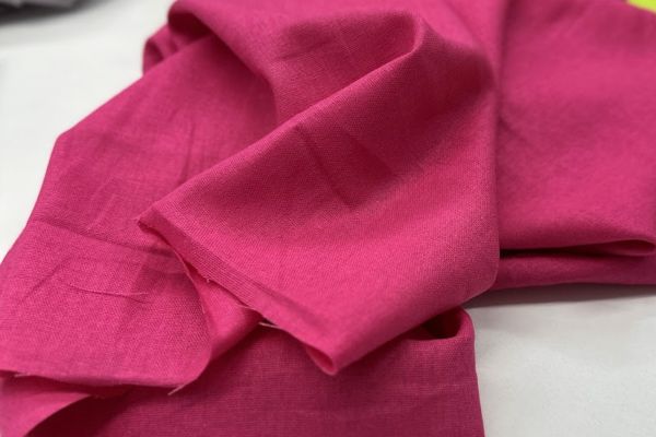 Лен с вискозой Фуксия